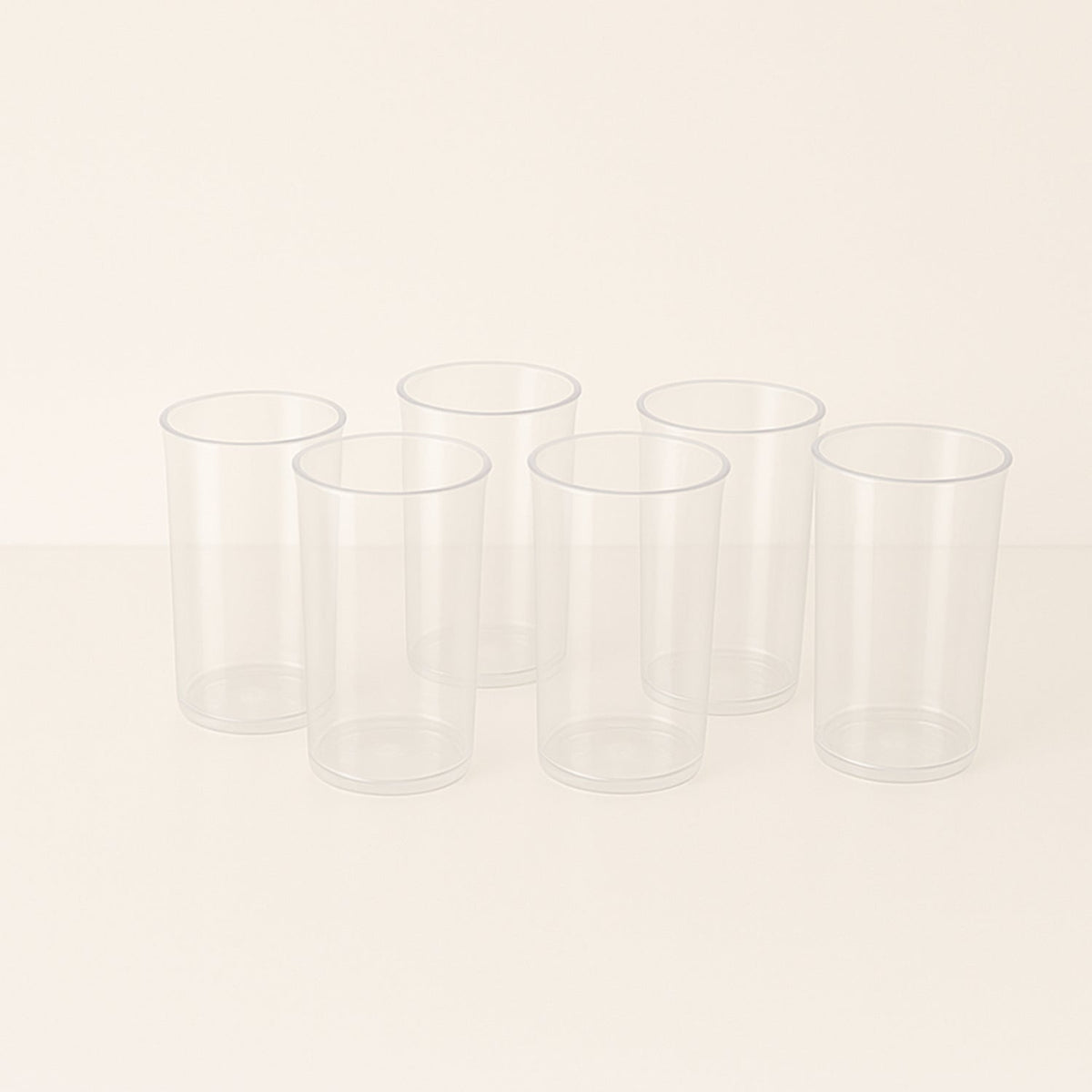 Transparent reusable plastic tumblers ideal for cocktails and beverages
