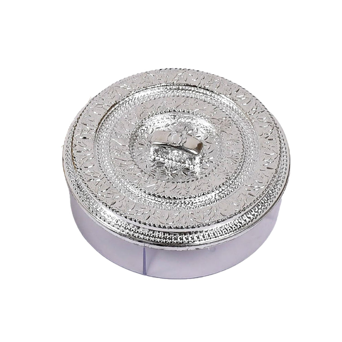 Detailed shot showing the secure lid of the snack storage container.