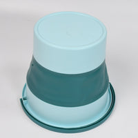 A close-up of the foldable water bucket's durable TPR and PP materials.