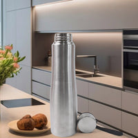 SteelSip leak-proof stainless steel water bottle that prevents condensation