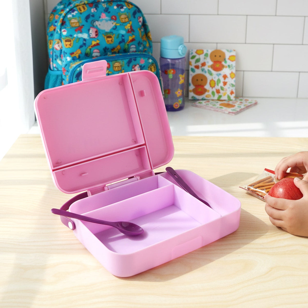 BPA free durable food storage container lunch box