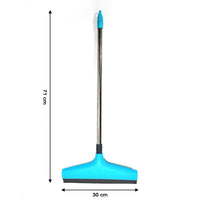 Detail of the durable plastic head on the 12-inch Pro Clean wiper.