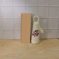 Standing upright 500ml glass water bottle with attractive design