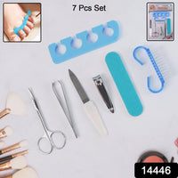 Pedicure tool kit featuring various foot files for callus removal
