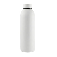 Reusable stainless steel water bottle with vacuum insulation technology