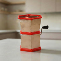 Easy-use manual cutter with hand crank for quick vegetable chopping