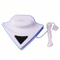 Magnetic glass cleaning brush with safety rope