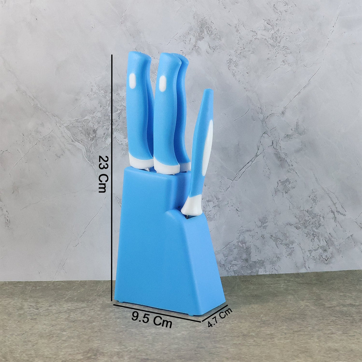 Sharp stainless steel knife blades ready for precise chopping and slicing tasks.
