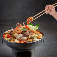 Set of reusable chopsticks in bamboo for home and restaurant use