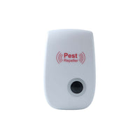 Ultrasonic bug repeller suitable for indoor environments