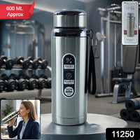 Sports water bottle with leakproof lid for travel